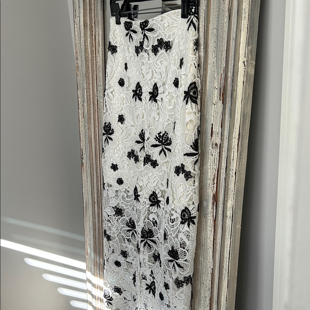Alice + Olivia Black and White Lace Midi Skirt